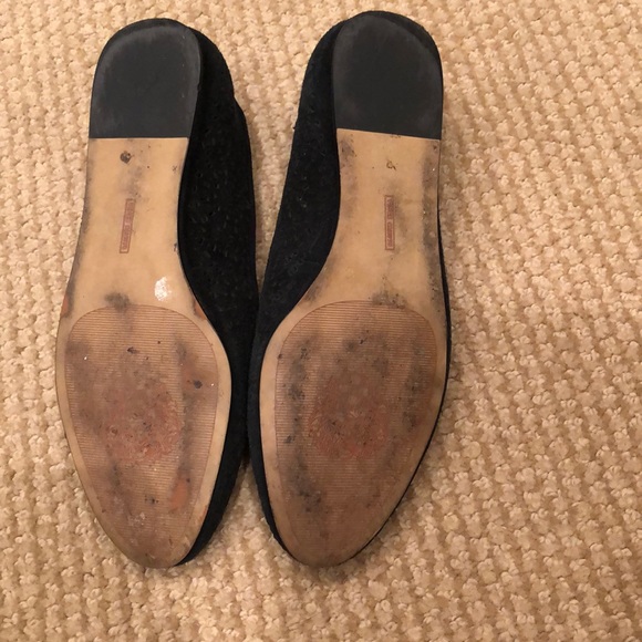 Black flats - Picture 2 of 3